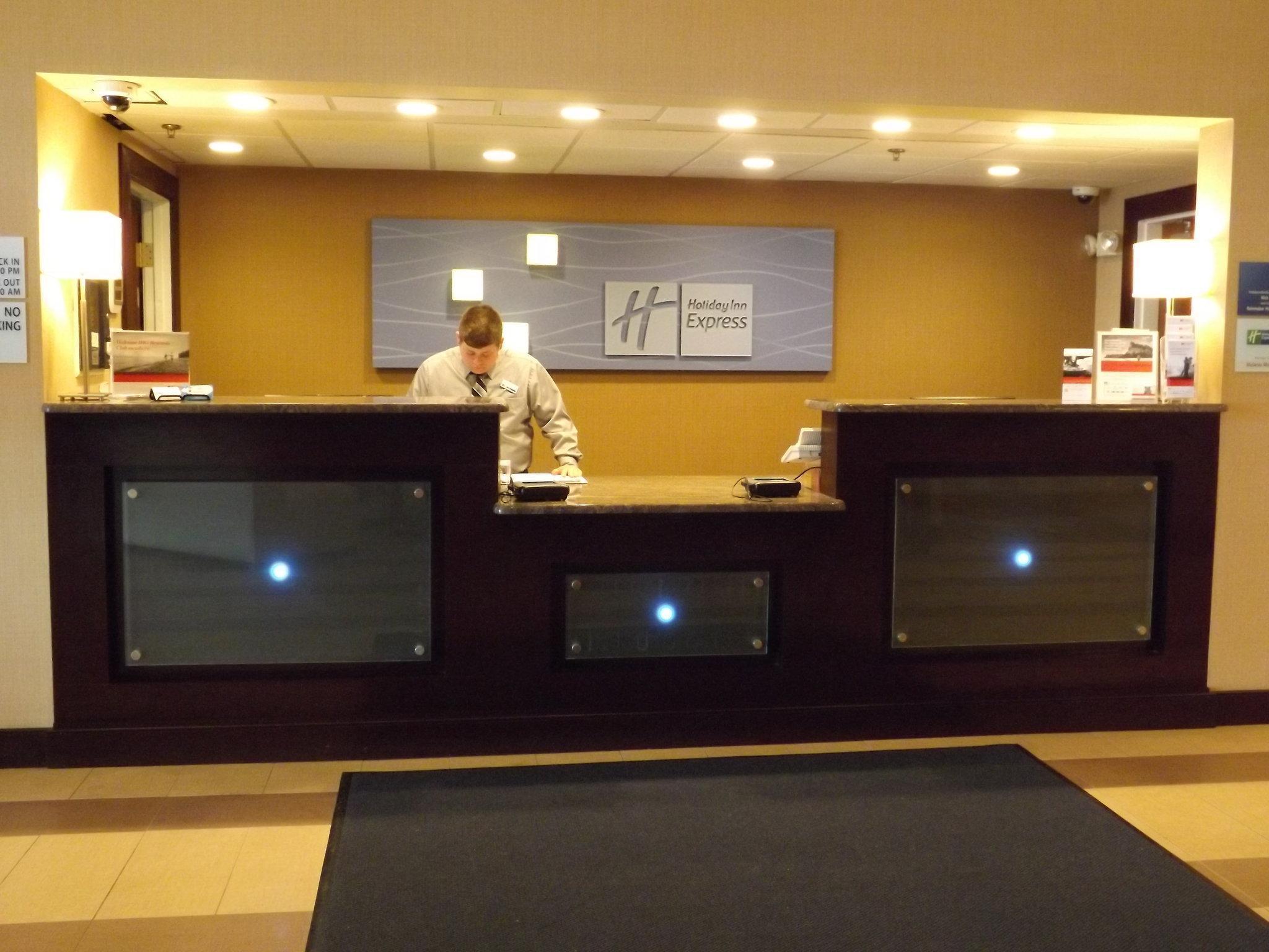 Holiday Inn Express Lexington Southwest Nicholasville By Ihg Екстериор снимка