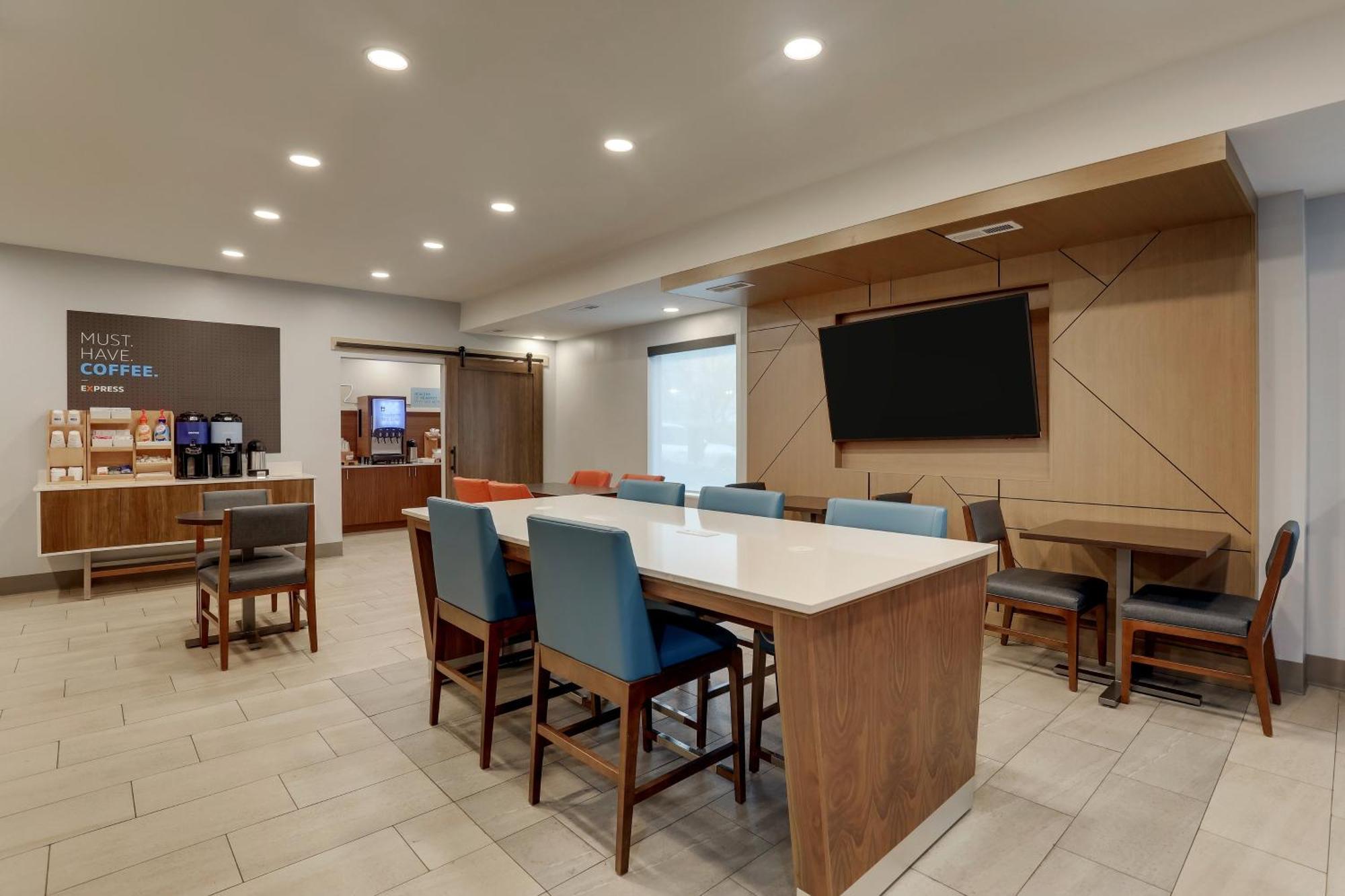Holiday Inn Express Lexington Southwest Nicholasville By Ihg Екстериор снимка